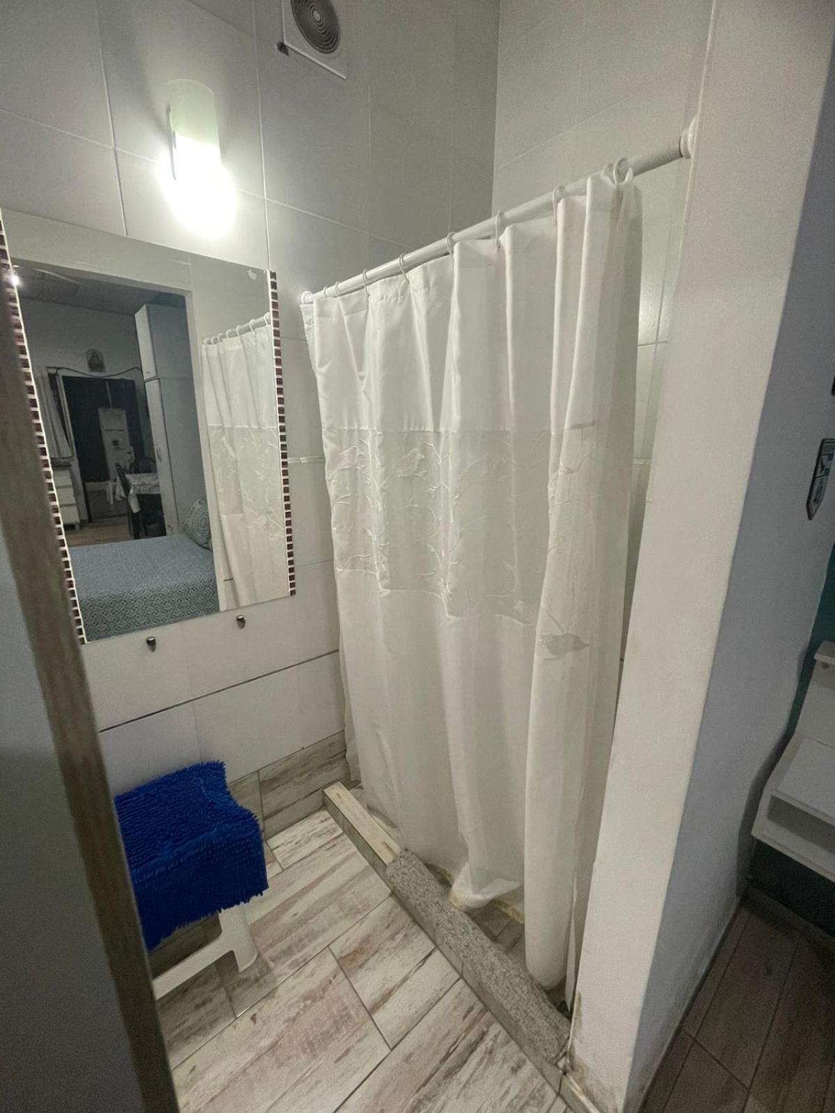 Ezeiza 1 Nuestro Lugar A 15 Minutos Del Aeropuerto Tranfer Opcional Desde Y Al Aeropuerto De Ezeiza Las 24 Horas Pet Friendly Luaran gambar