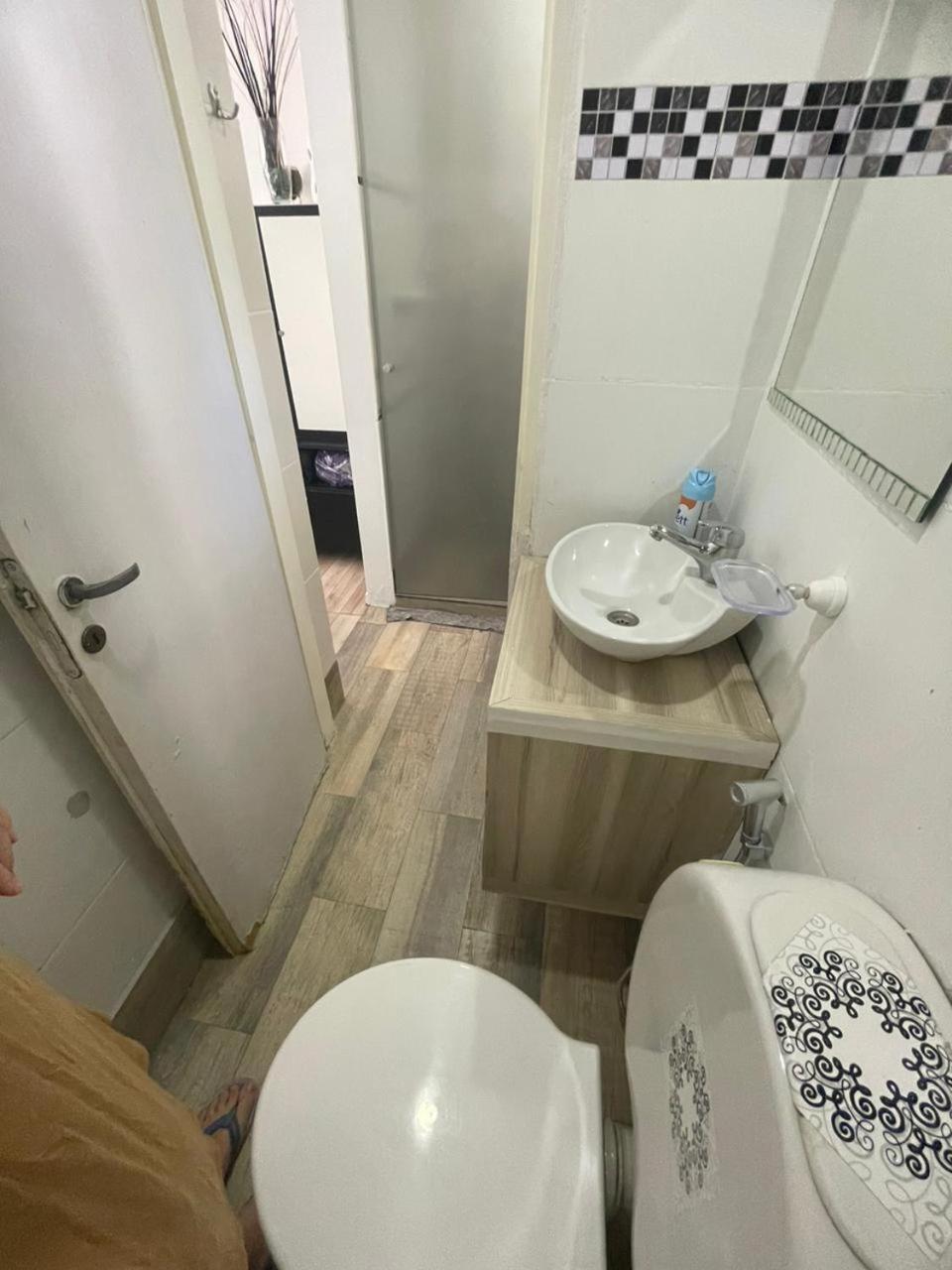 Ezeiza 1 Nuestro Lugar A 15 Minutos Del Aeropuerto Tranfer Opcional Desde Y Al Aeropuerto De Ezeiza Las 24 Horas Pet Friendly Luaran gambar